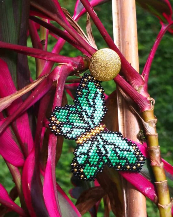 Aretes de mariposa artesanales